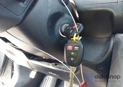 2012 Toyota Camry Se z USA, uszkodzony, nr VIN 4T1BF1FK9CU596787